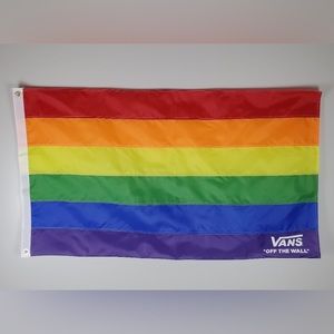 NWT 🆕 VANS Rainbow Flag 🏳️‍🌈 Never opened ! PRIDE !